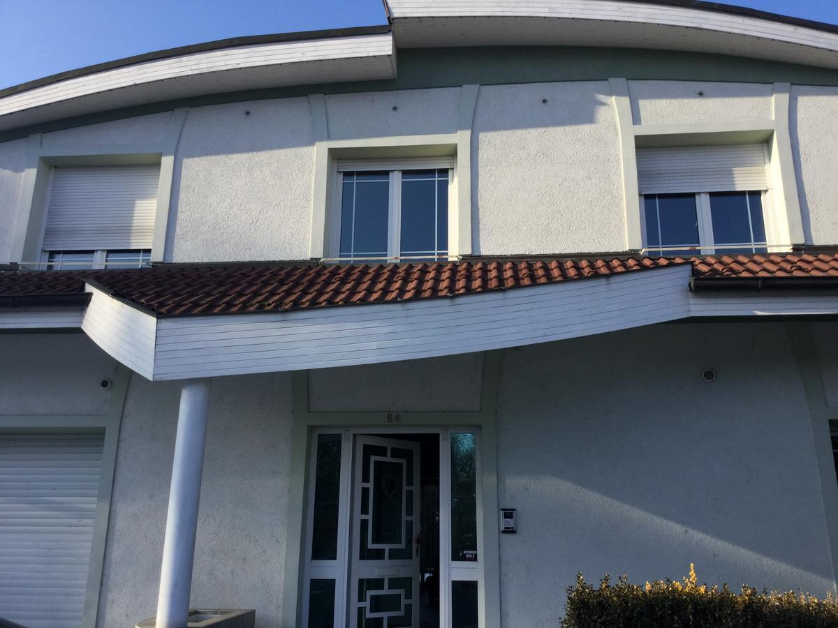 Justyna Villa Пардубице Екстериор снимка