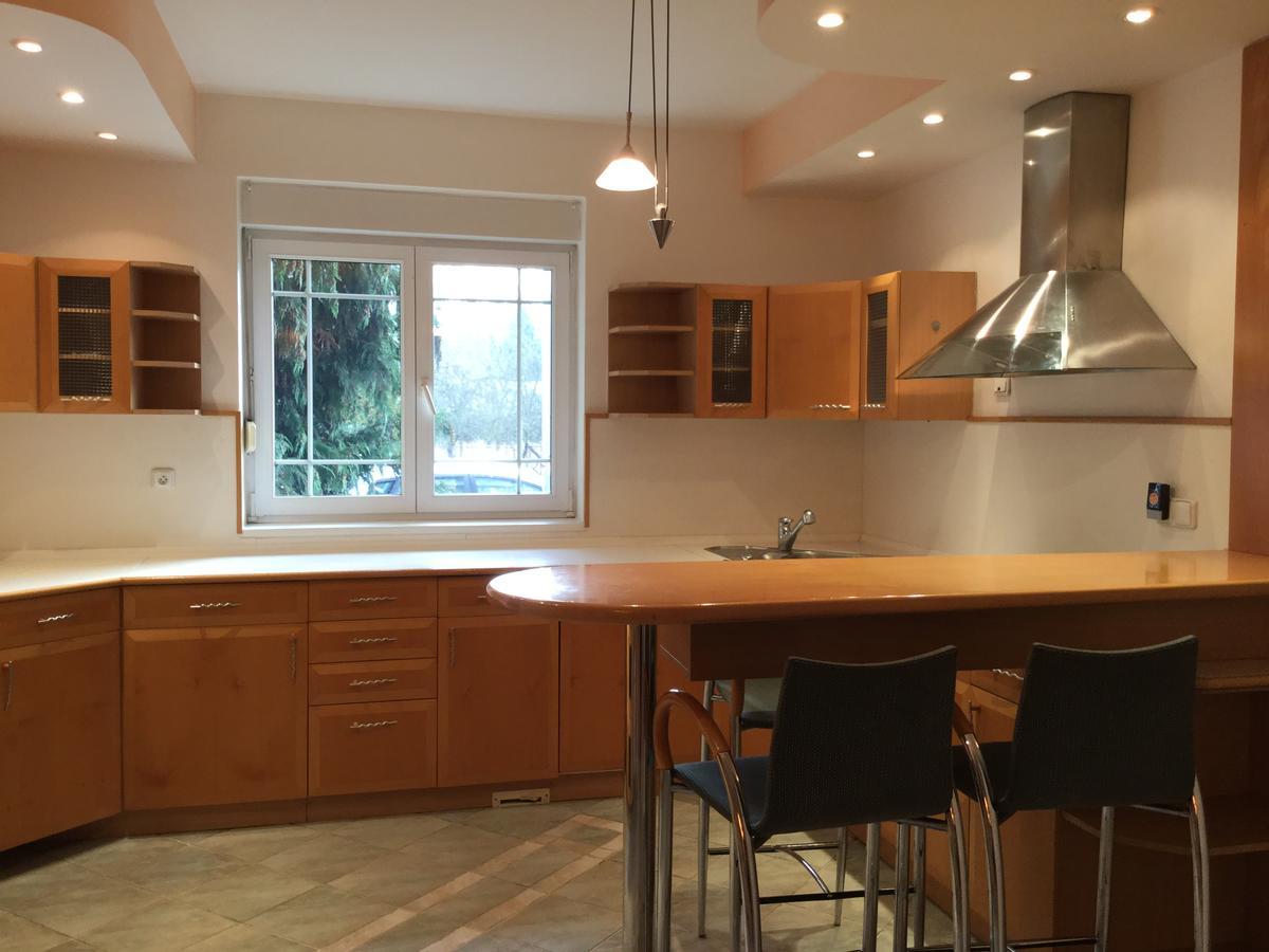 Justyna Villa Пардубице Екстериор снимка