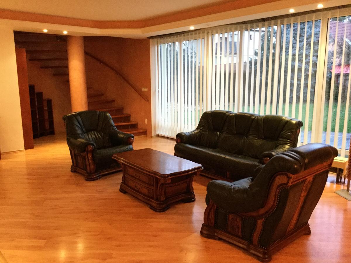 Justyna Villa Пардубице Екстериор снимка