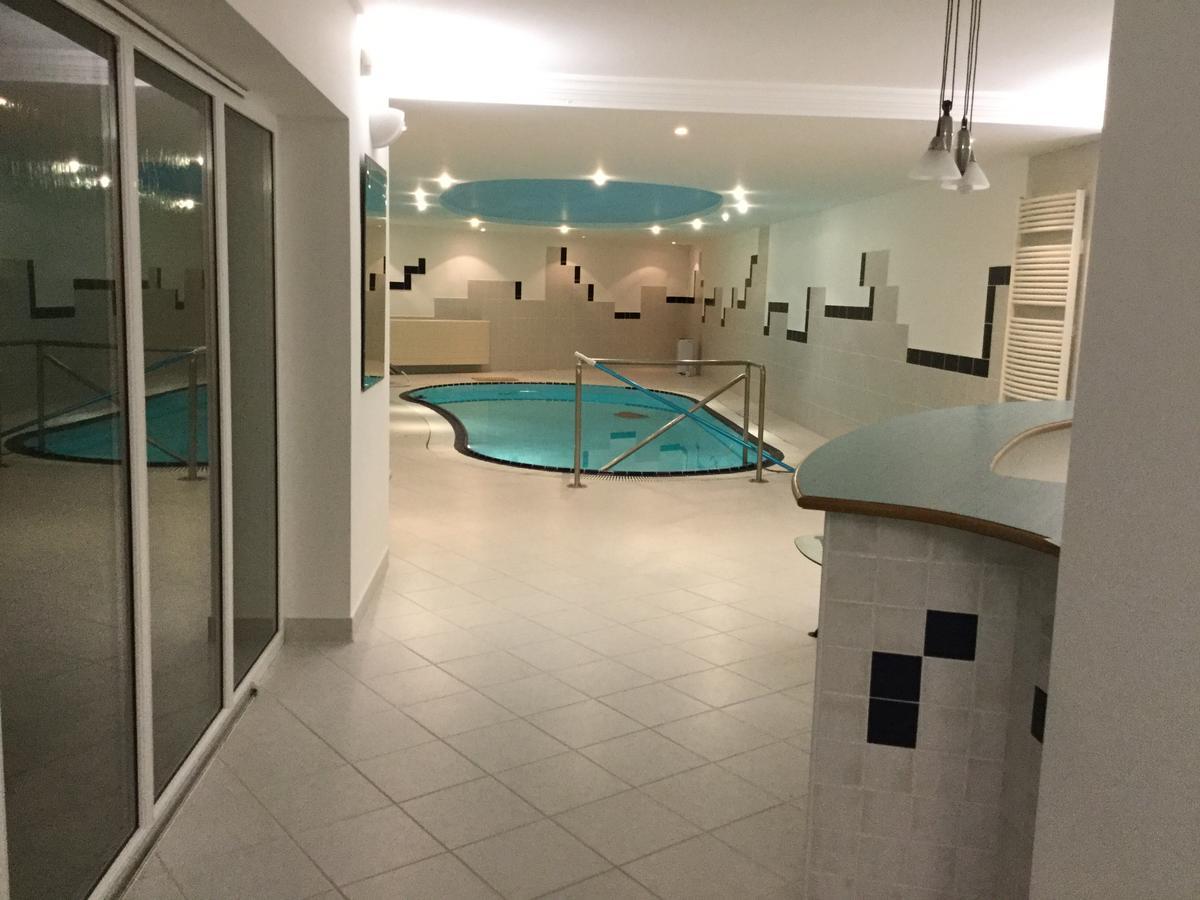Justyna Villa Пардубице Екстериор снимка